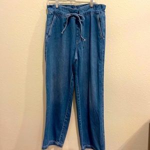Universal Thread drawstring baggy jeans